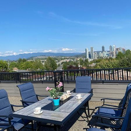 Bed and Breakfast Six Minutes To Rupert Station Vancouver Exteriér fotografie